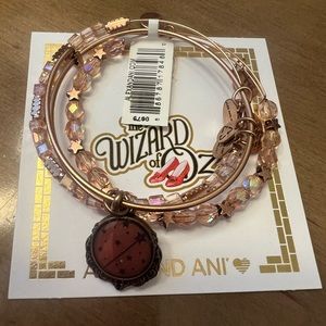 NWT Alex and Ani Wizard of Oz, Glinda's Wand Set of 3 Bangle Bracelet